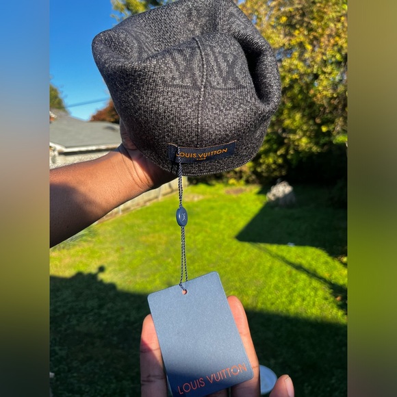 Black LV Beanie - Picture 3 of 4